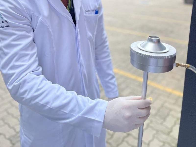 Análise de Fungos Viáveis no Ar em Portão